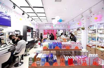 店長(zhǎng)日記|靠800個(gè)SKU做到唐三彩前10?美女店長(zhǎng)有8大妙招